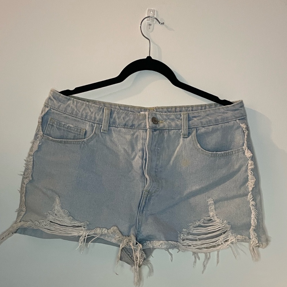 Forever 21 Jean distressed shorts